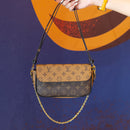 Luxury-Inspired Crossbody Bag with Gold Chain Strap