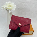 L-Luxurious Fashion Wallet – Sophisticated and Functional