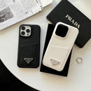 Pra Black & White Card Bag iPhone 16 Case