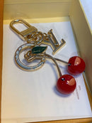 🌟 L- Cherry Keychain: Cute + Luxury, All in One 🍒✨